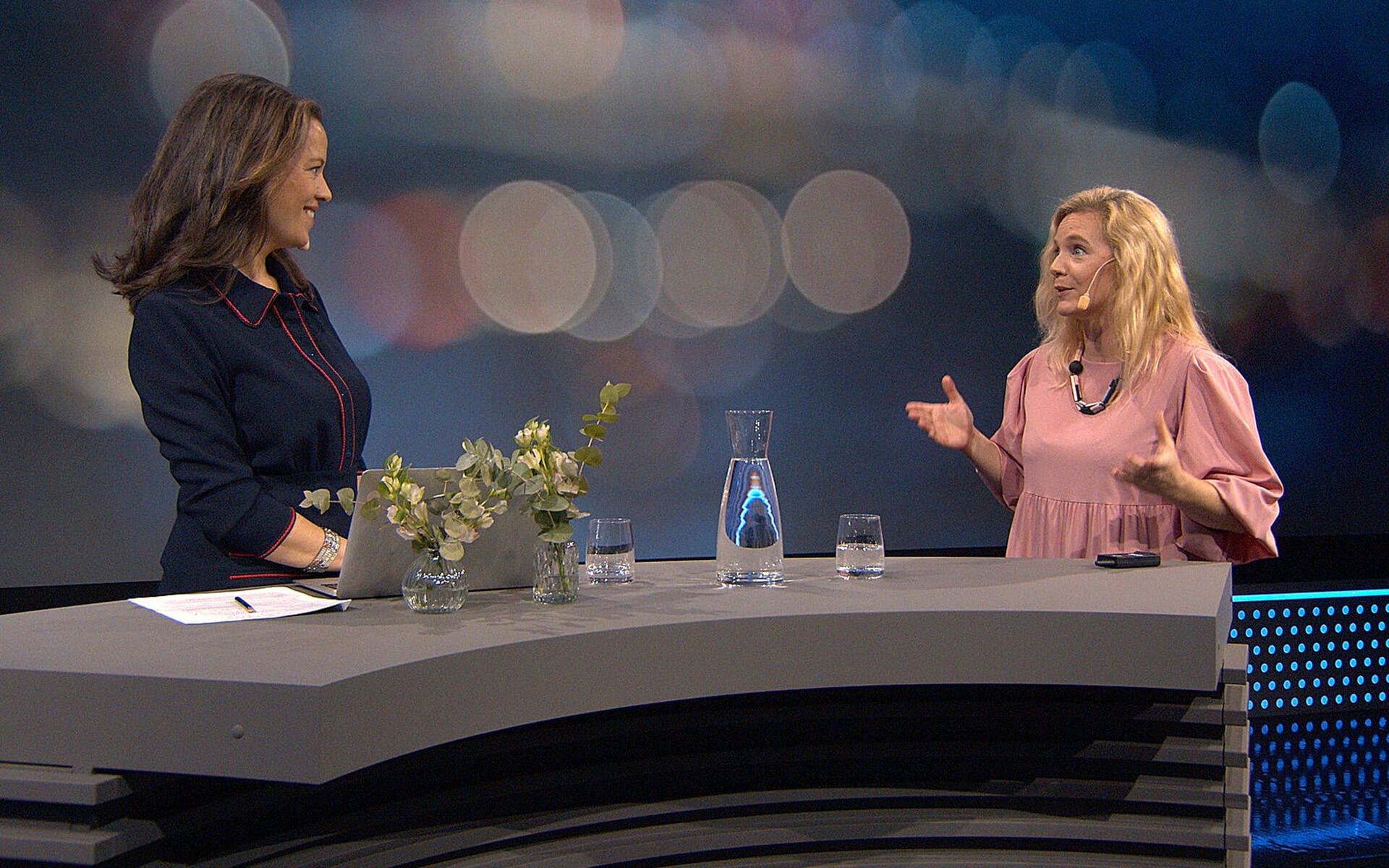 Nina Bozic från RISE föreläser på Dustin Expo Connected 2021