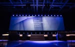 Panoramisk projektionsduk med Martin movingheads, chefskonferens AFRY