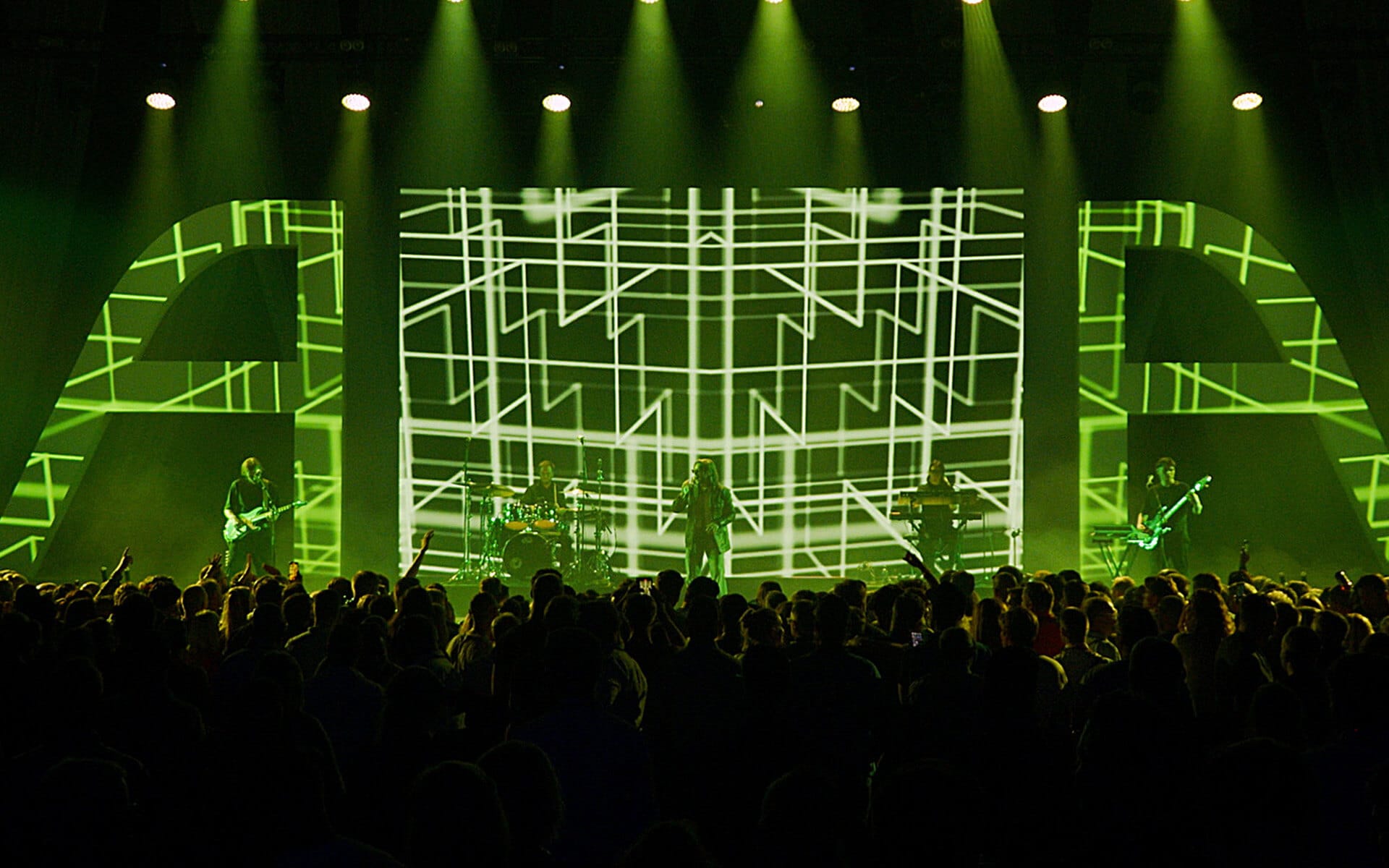 Benjamin Ingrosso silhouette against LED wall, stage lighting Vinnarhallen Boson
