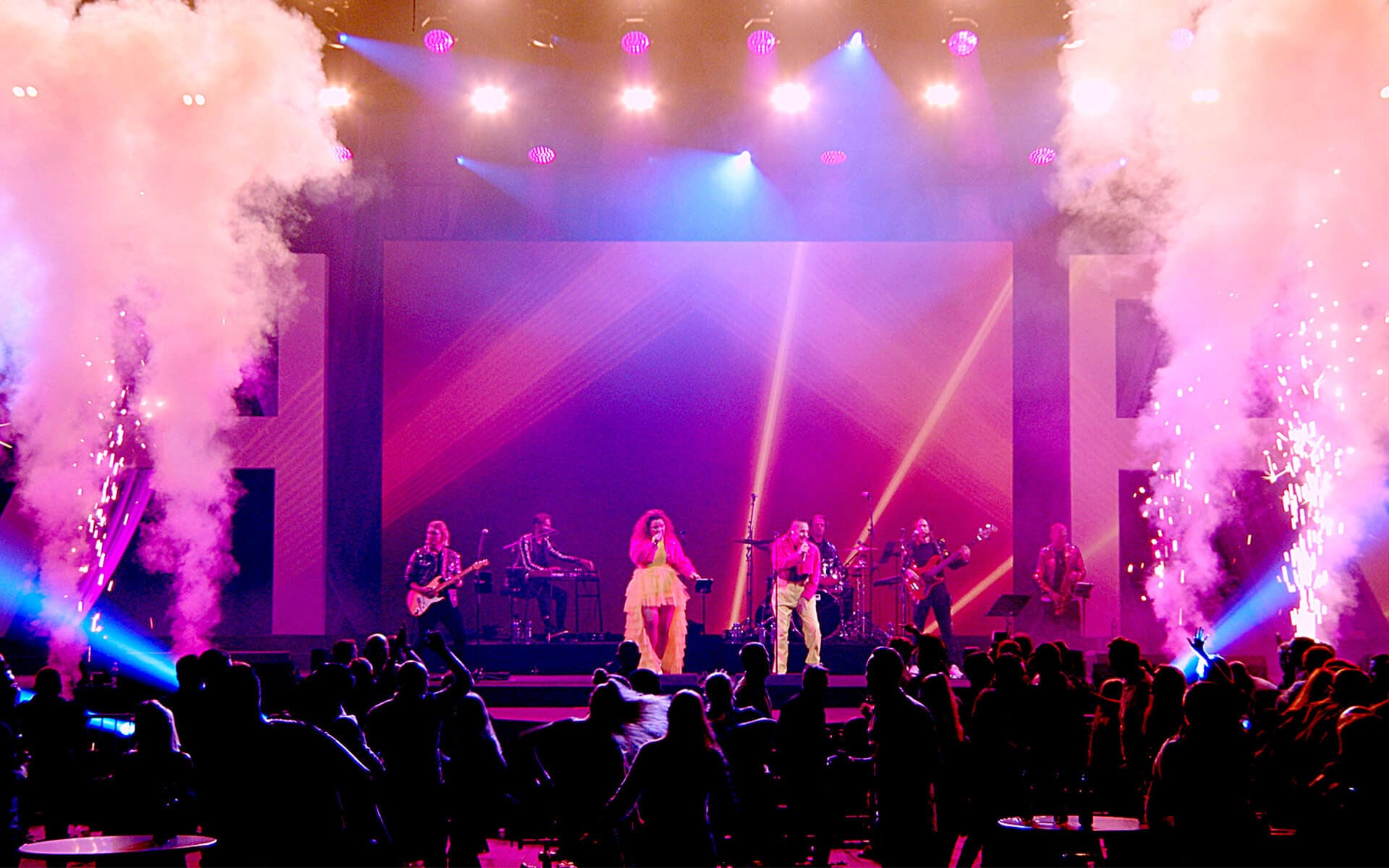 Deluxe cover band live at corporate event, ATEA National Team Camp 2023 Boson