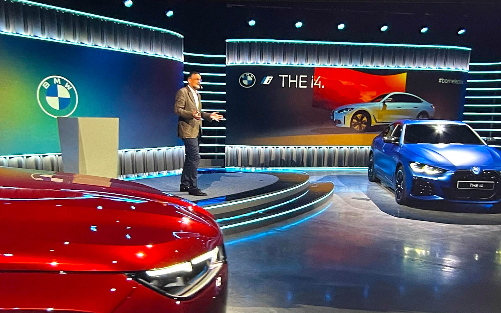 BMW i4 launch at Studio Flex – a custom studio environment with 360-degree projection and the car as the centrepiece of the set design.