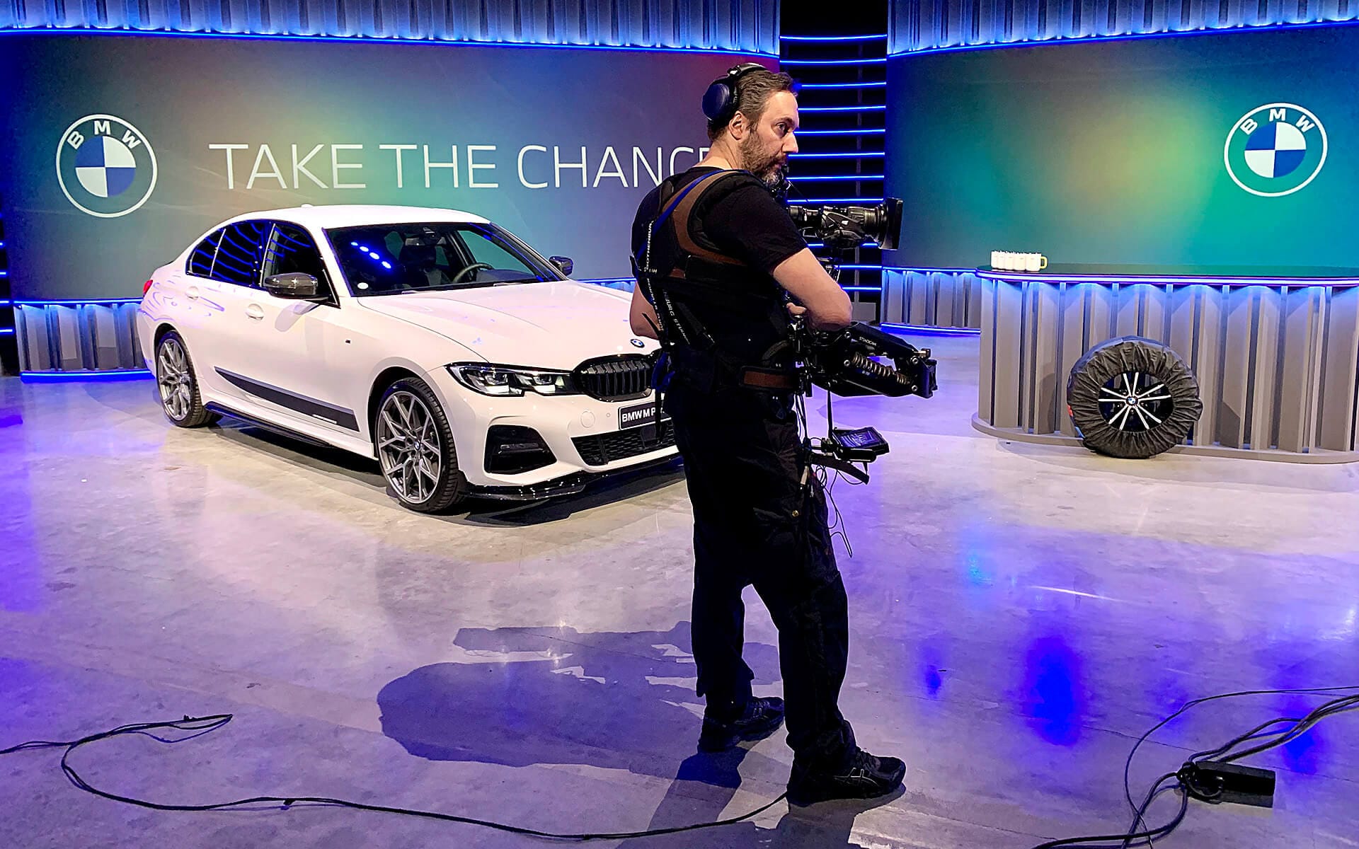 Steadicam camera production at the BMW i4 launch in Studio Flex – fluid camera movement brings product launches to life.
