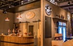 Staropramen och Nya Carnegiebryggeriet montrar sida vid sida, Stockholm Beer and Whisky Festival