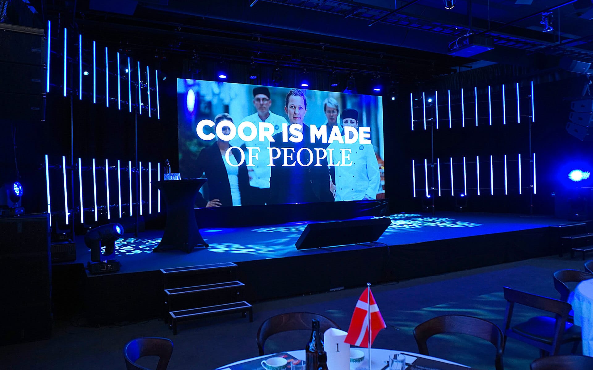Stage with 6 m high-resolution LED screen and Martin VDO Sceptron, Coor meeting Steam Hotel