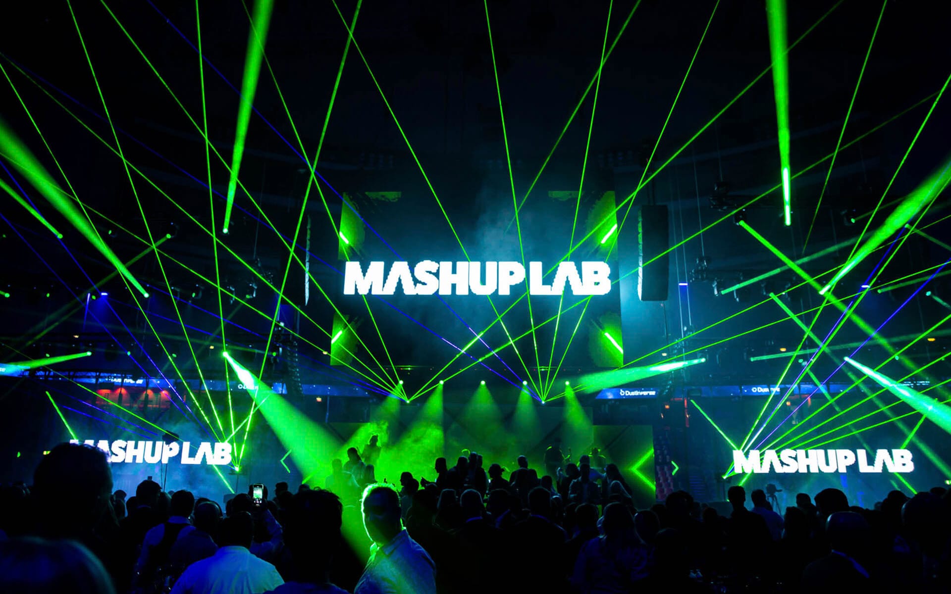 Mashup Lab med lasershow från Laserimage, Dustin Summit 2022 Avicii Arena