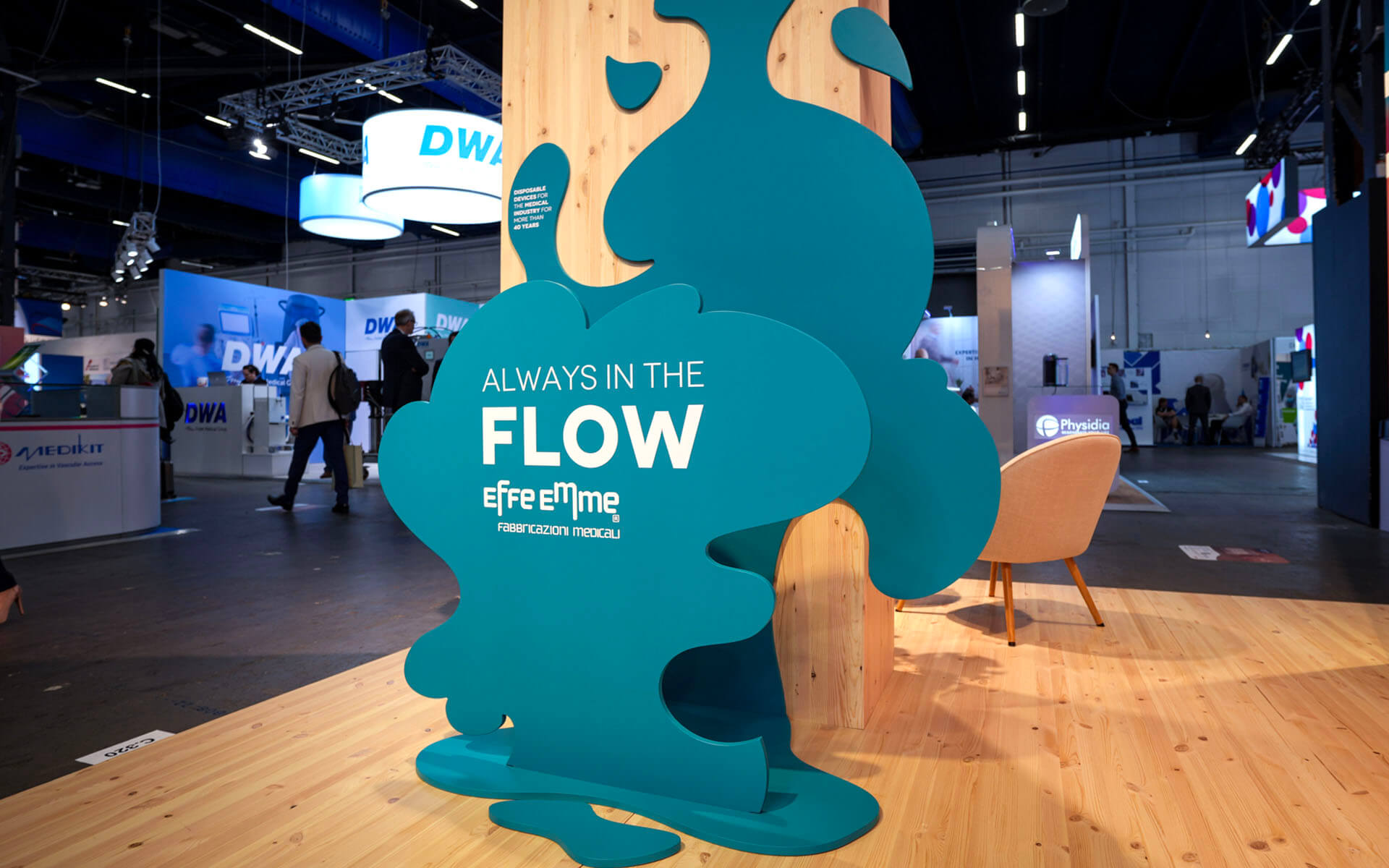 Vinylfoliering på displayboxens sidor