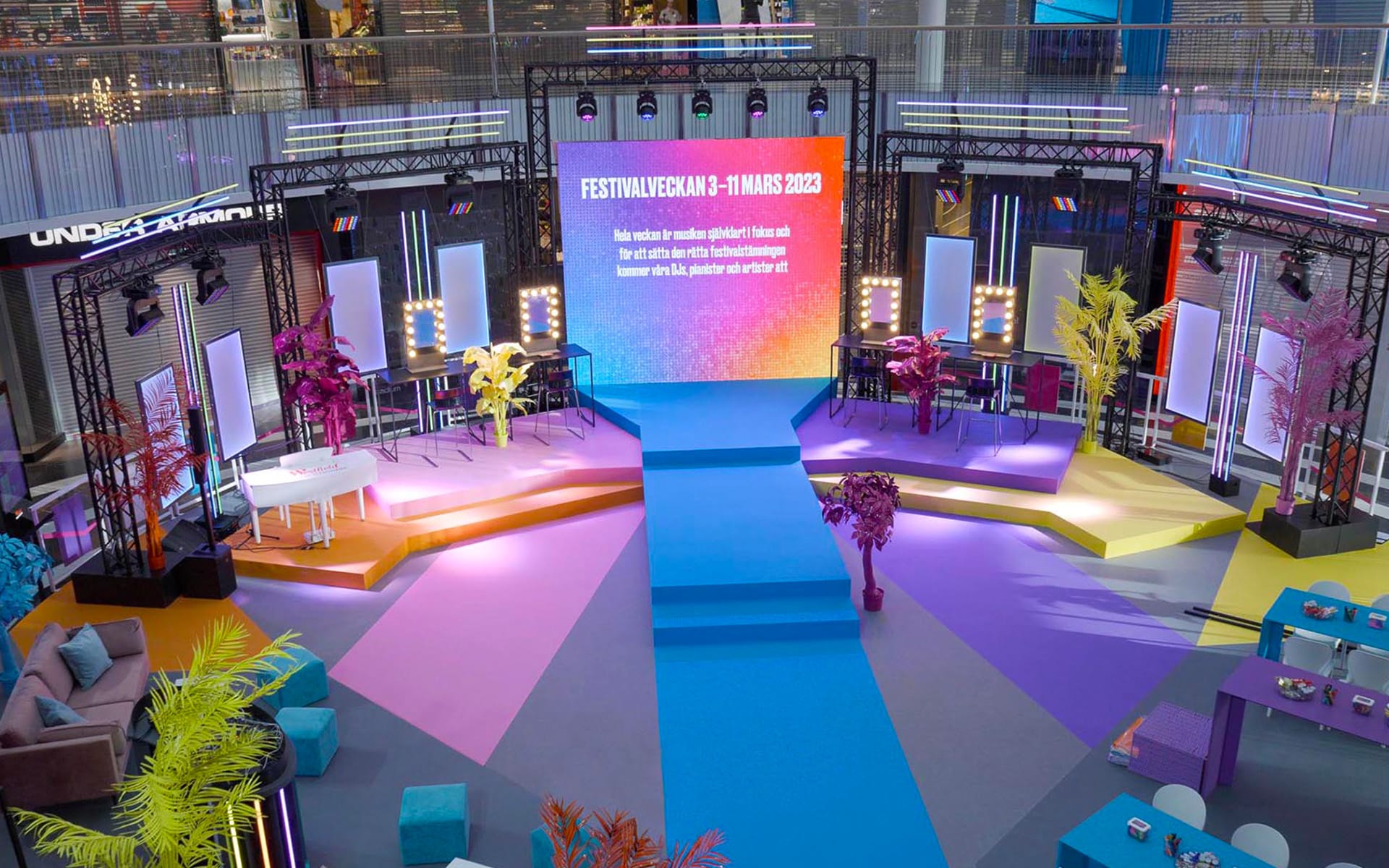 Melodifestivalen activation at Mall of Scandinavia – a pop-up lounge that brings the festival atmosphere into the shopping centre.