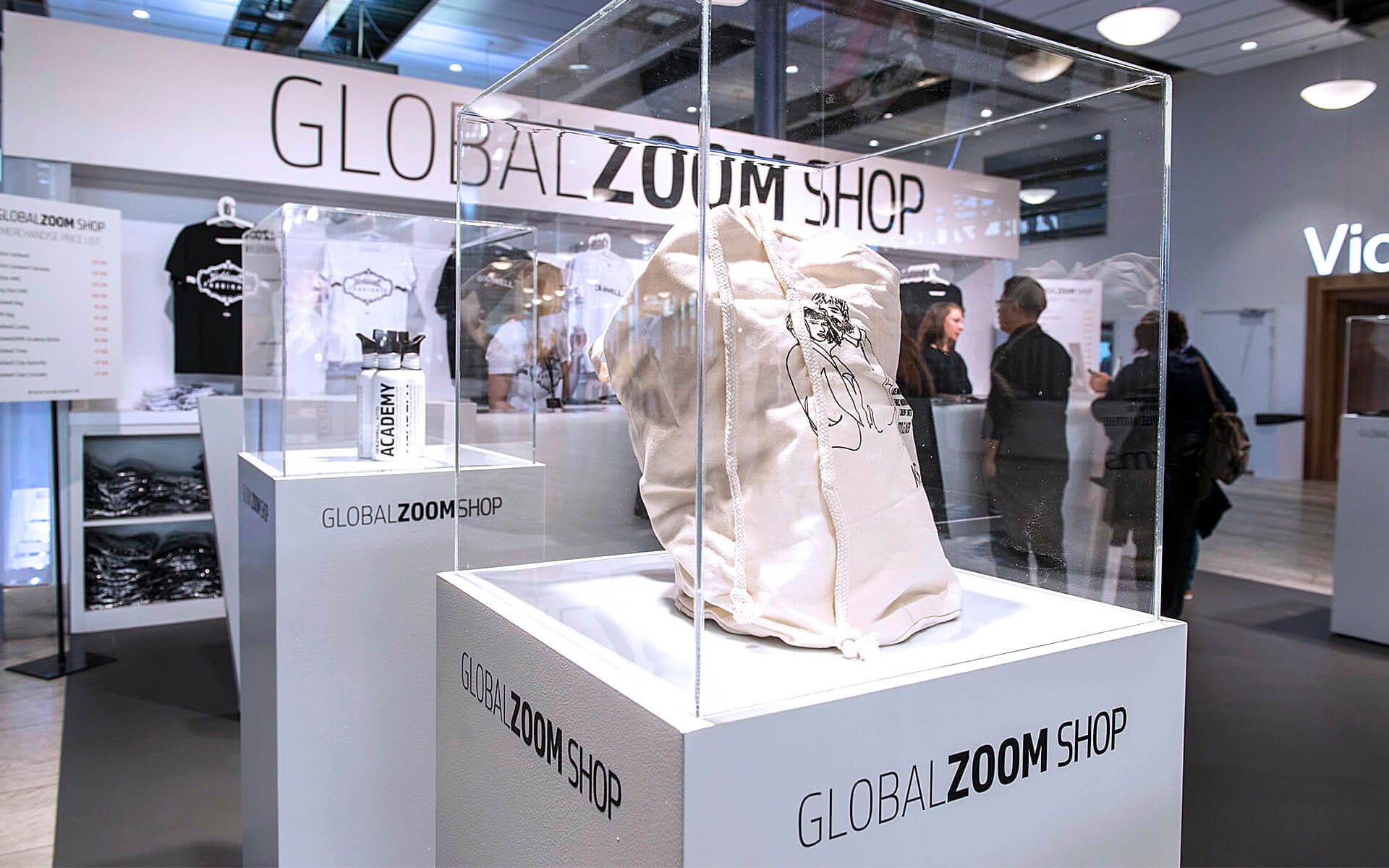 Display podium with plexiglass cover in pop-up shop, Goldwell Global Zoom Stockholmsmässan 2016