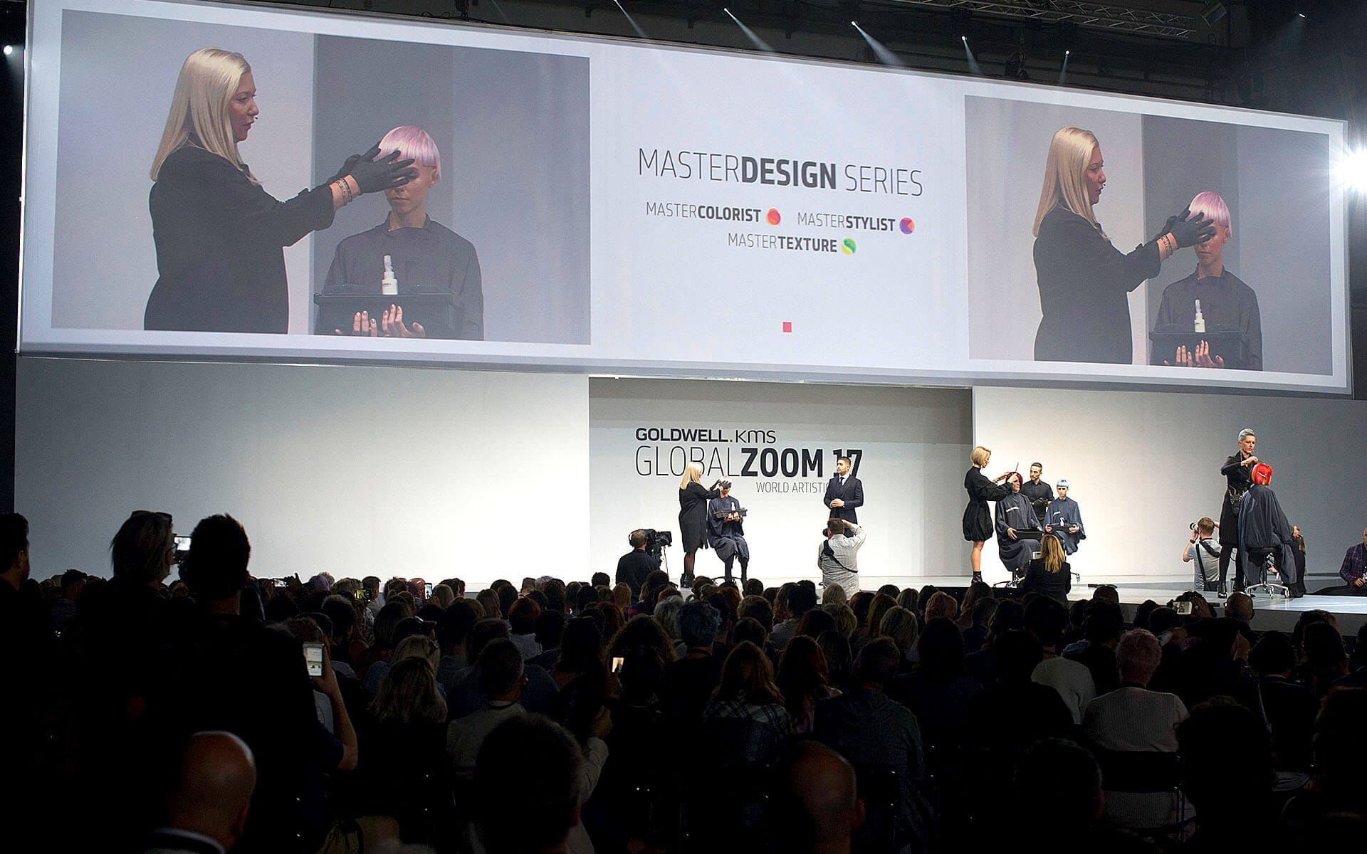 Hair clinic on the Goldwell Global Zoom stage in Barcelona – technical setup and lighting designed to clearly showcase the stylists' work to the audience.