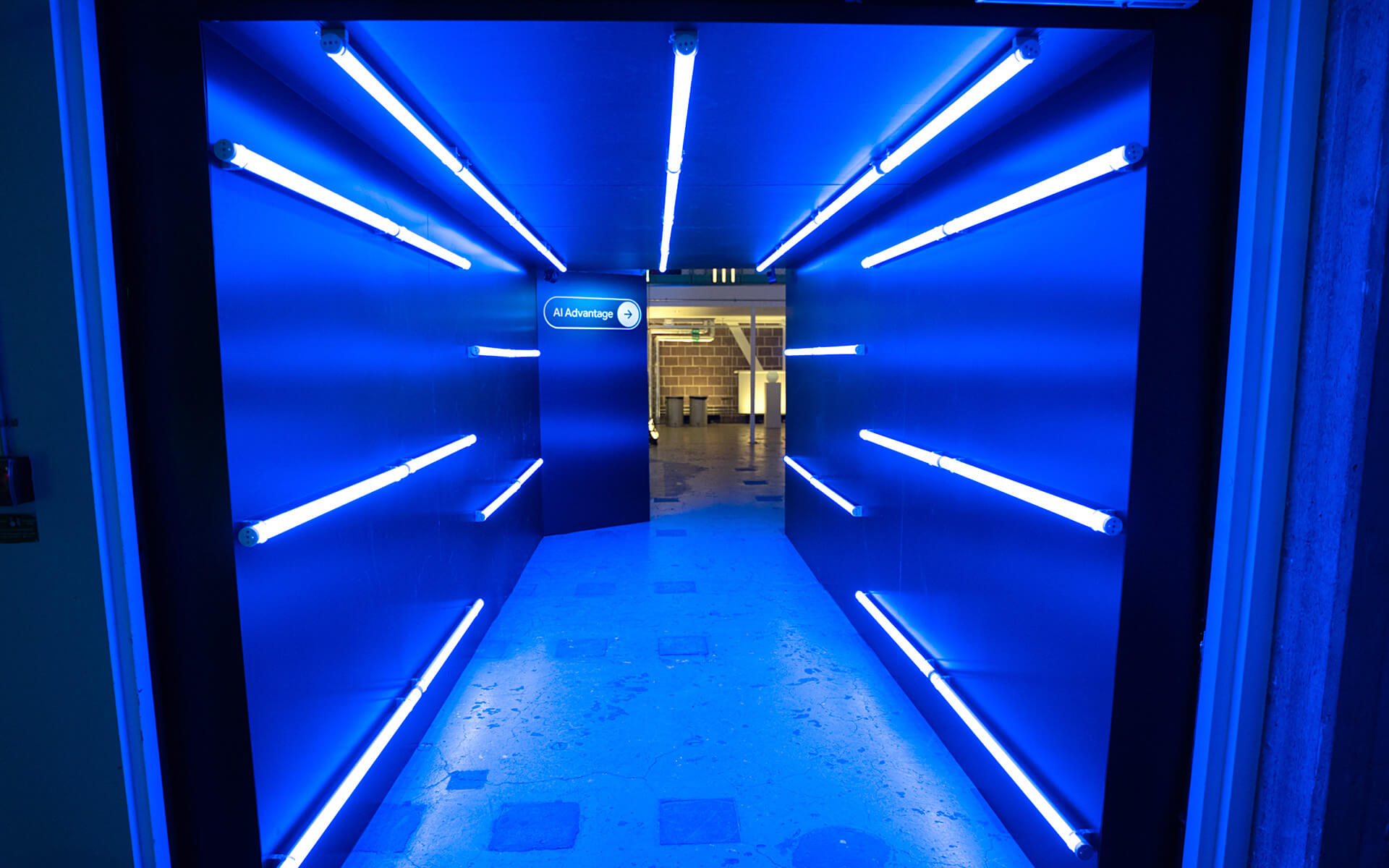 Specialbyggd entréportal med Astera-rör, A House Stockholm – Google AI Advantage 2023