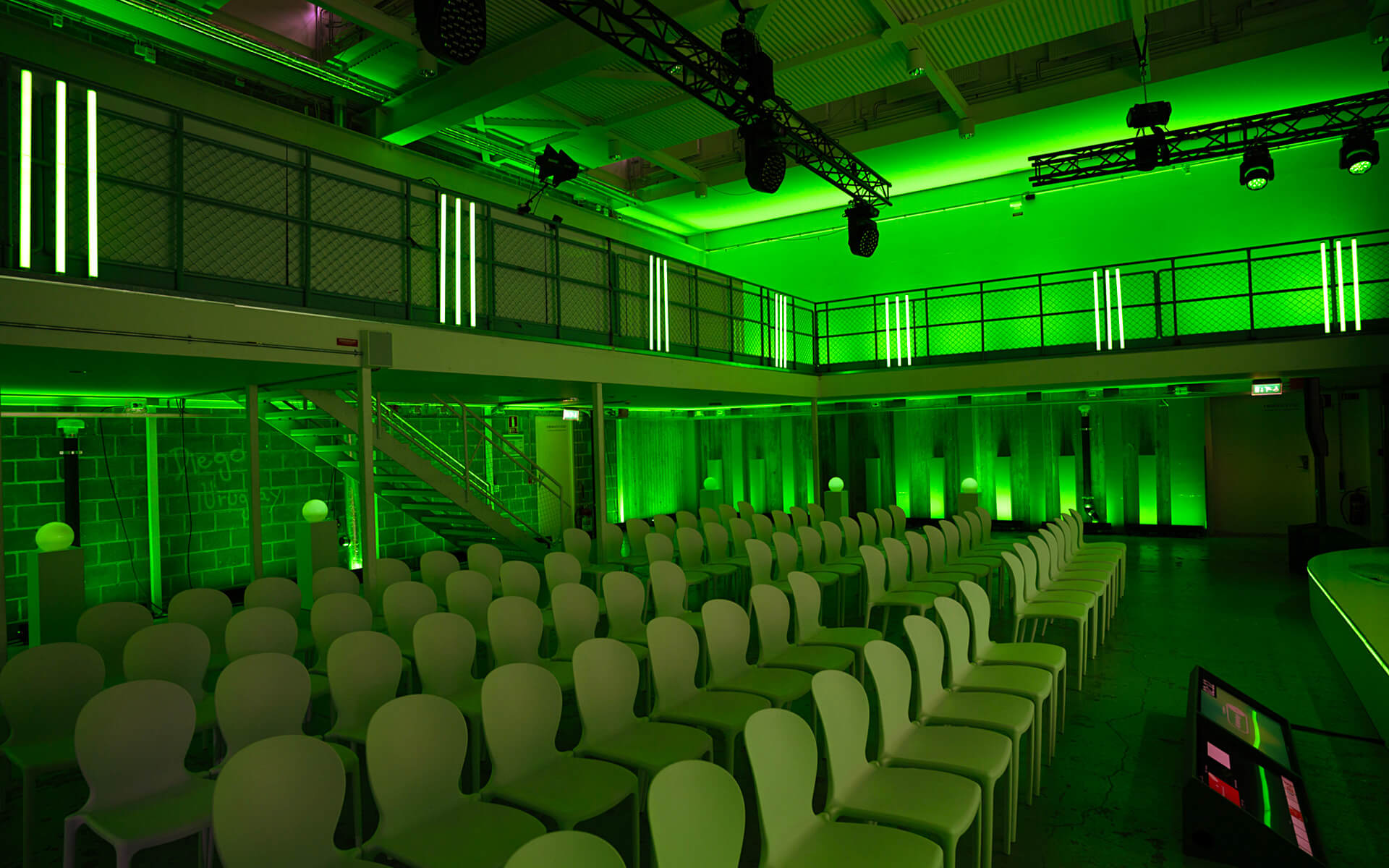 Sittning framför scen, A Stage A House Stockholm – Google AI Advantage 2023