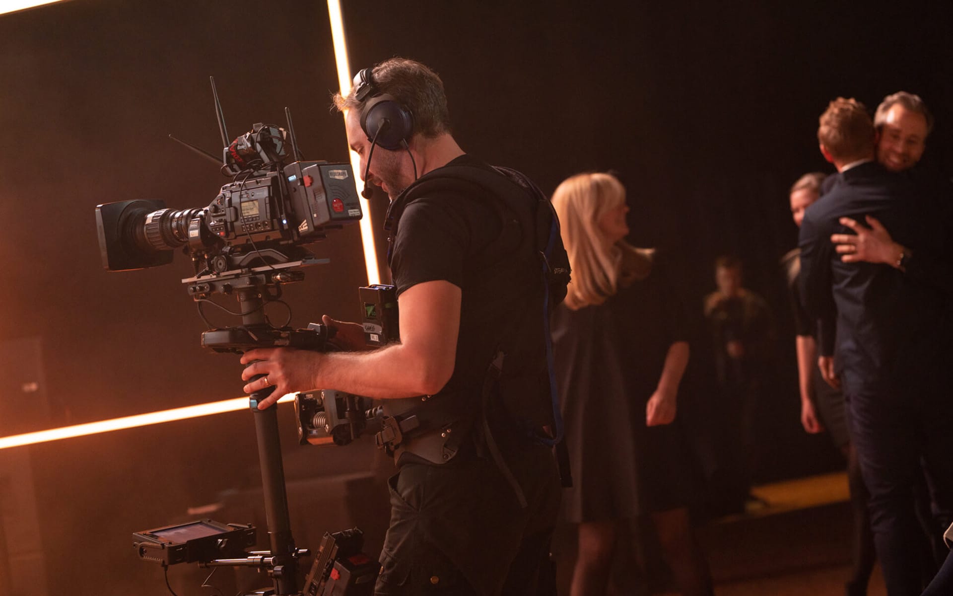 Steadicam operator close to the stage at Guldägget 2023 – fluid shots capturing the live atmosphere.