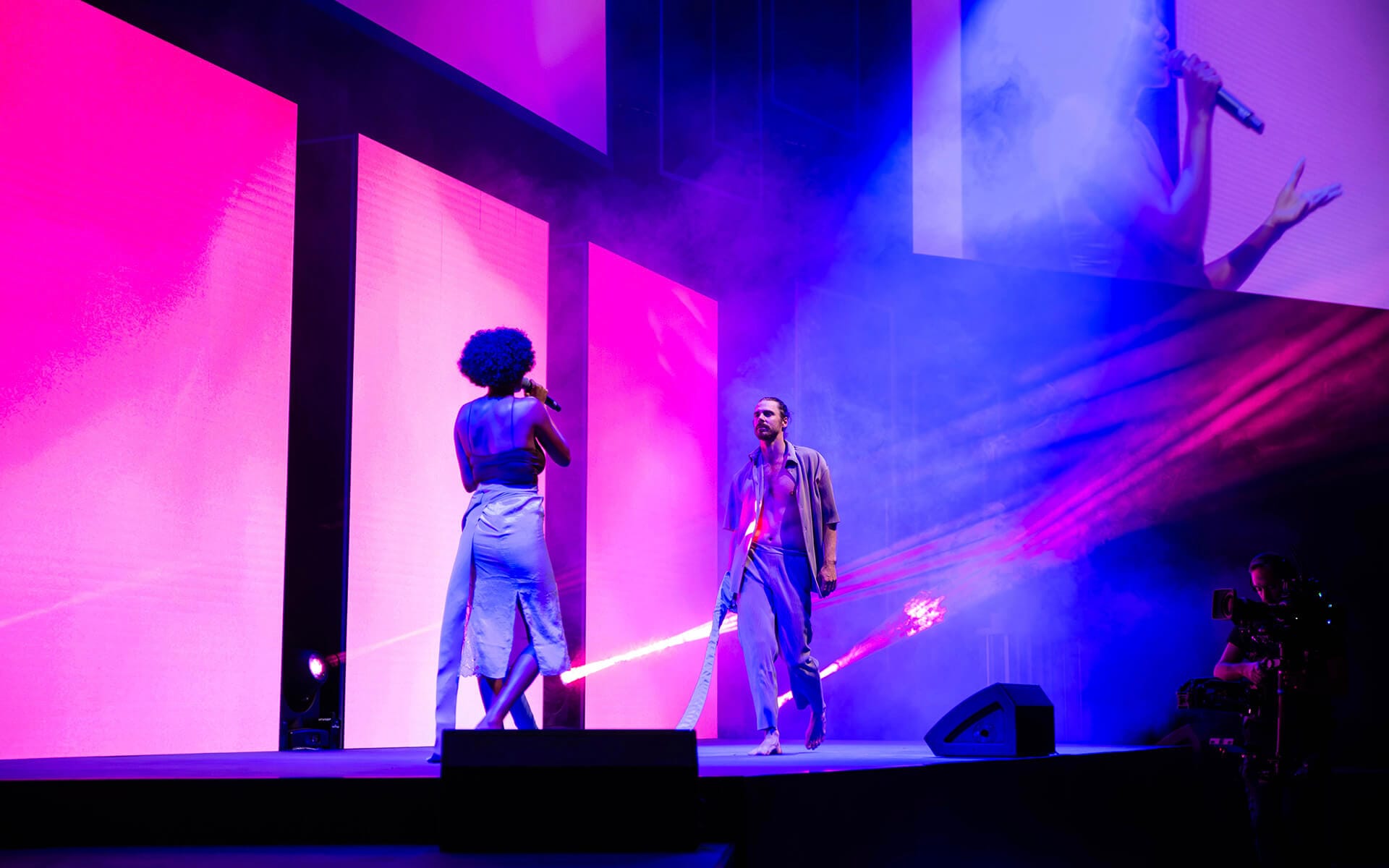 Dansare på scen under KPMG-konferens, Stockholm Waterfront A1