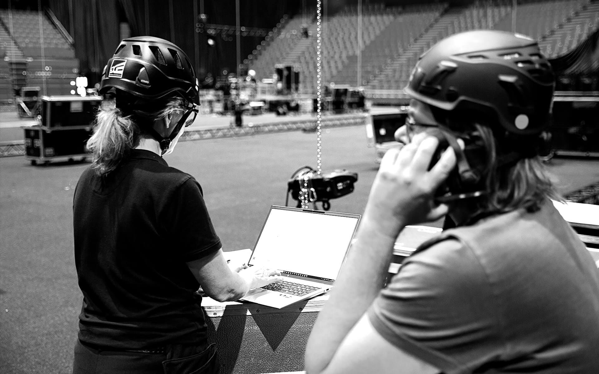 Kristina Almström and Andreas Bonnevier coordinating the KPMG 100 Years build at Avicii Arena – two project managers collaborating on a complex arena event.
