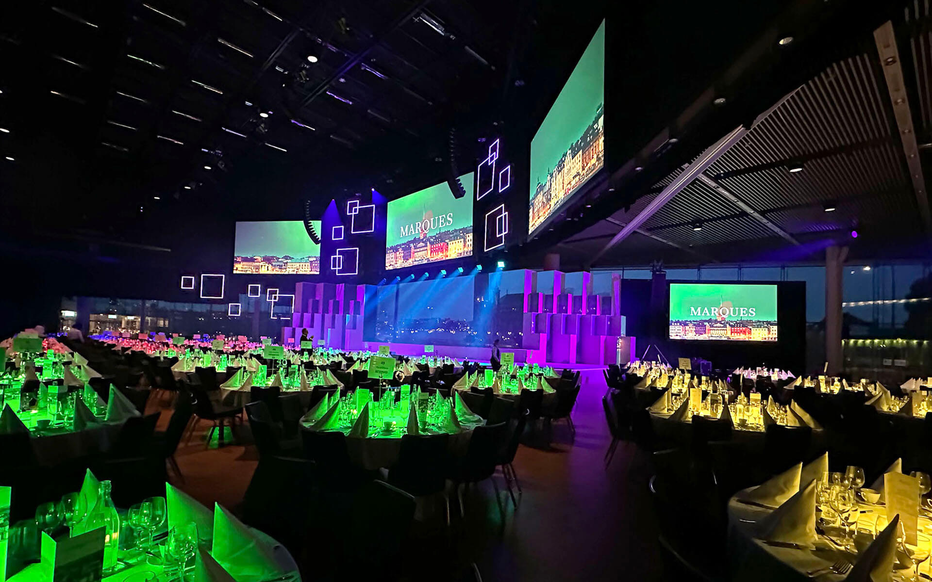 The gala dinner in A1+M1 after the stage transformation