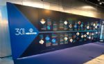 Tidslinjeväggen med infälld LED bakom plexiglas