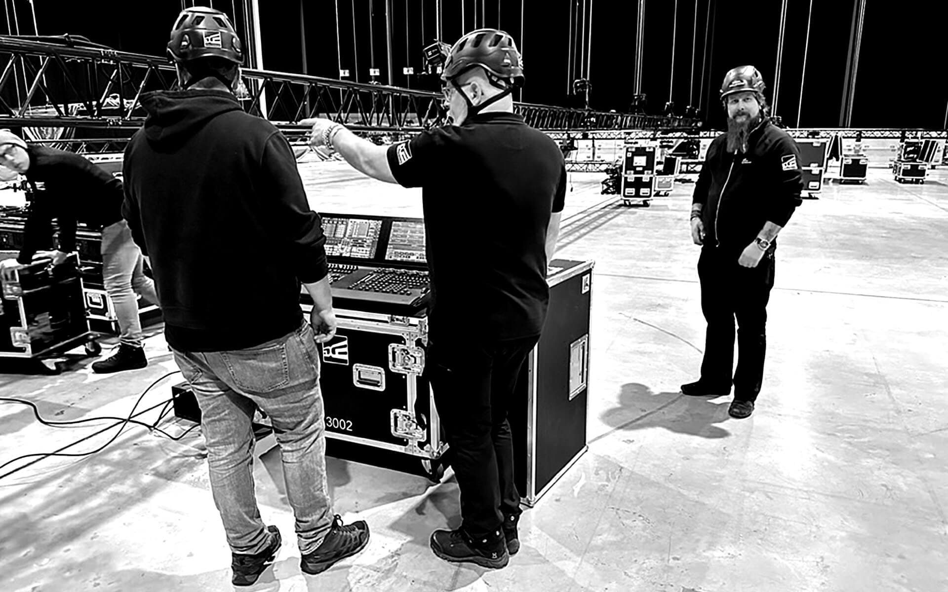 Kebbe Kebbon briefing the lighting department ahead of NATO Industry Forum – the project manager ensures every department is aligned with the plan.