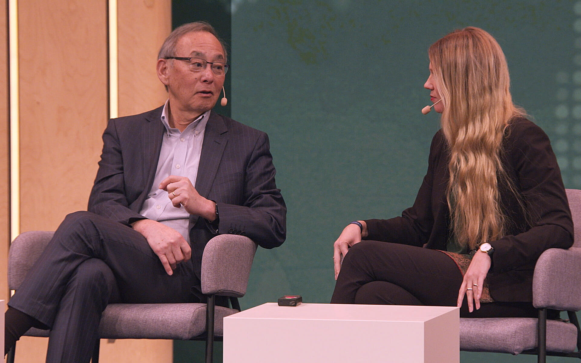 Kira Vinke talar på Nobel Week Dialogue 2023, Svenska Mässan Göteborg