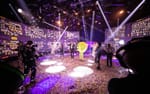 Fest med konfetti i 360-graders Zoom-studio, Oriflame Strawberry Fields