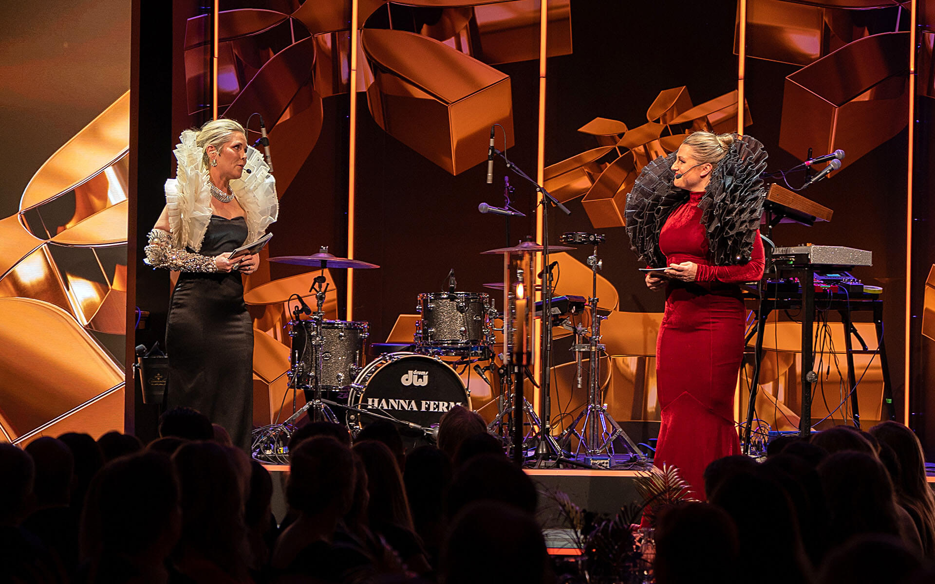 Moderator på scen under Retail Awards 2023