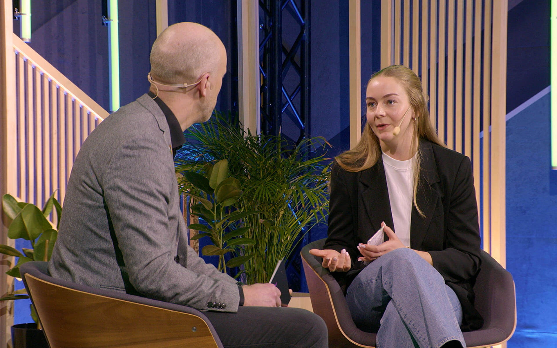 Greta Braun på scen under Science Week 2024
