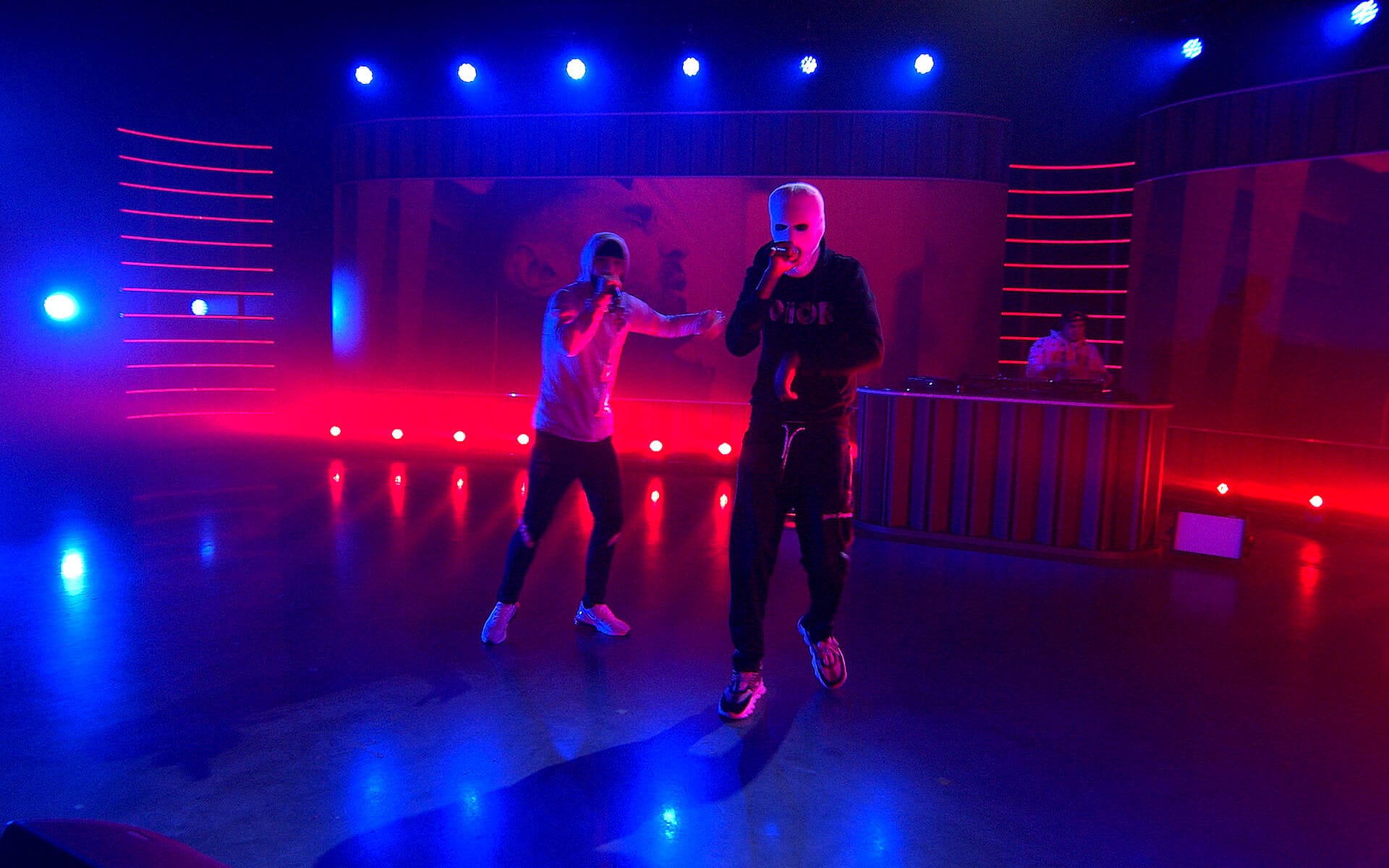 Snabba Cash The Music Event – en av artisterna uppträder live i Studio Flex under Netflix-sändningen producerad av EDGE.