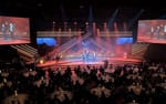 Prisutdelning på scenen under Swedish Steel Prize 2023, Stockholm Waterfront A1