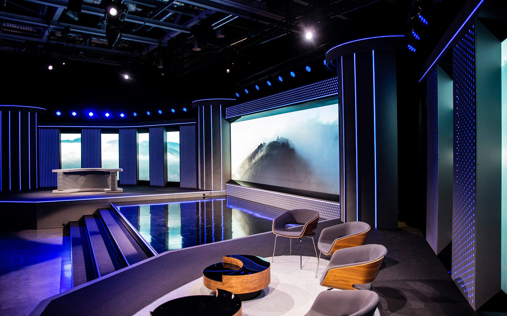 LED strip installation in new set design, Studio Ett autumn 2021 Strawberry Fields