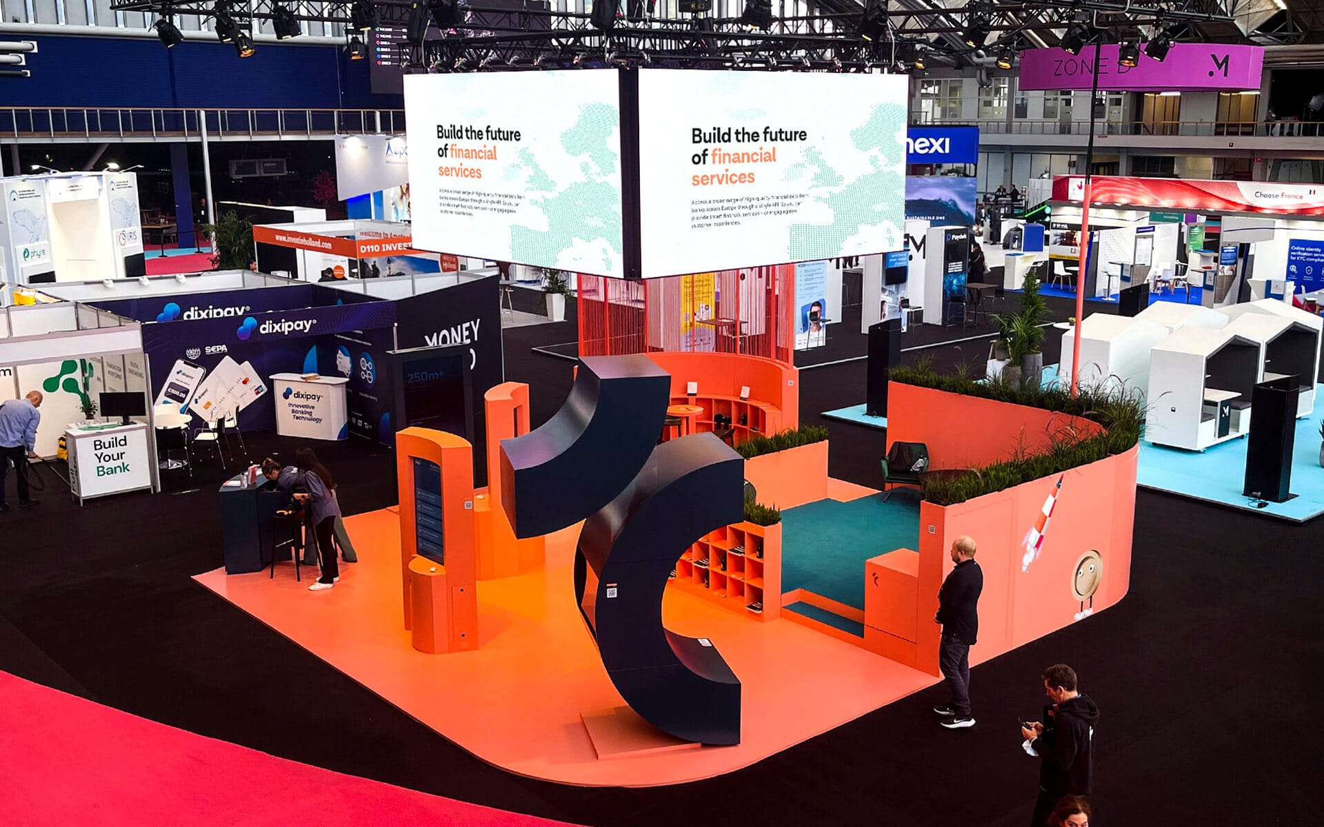 Tink stand at Money 20/20 in Amsterdam – a modern, welcoming exhibition concept produced by EDGE for one of Europe's most important fintech trade fairs.