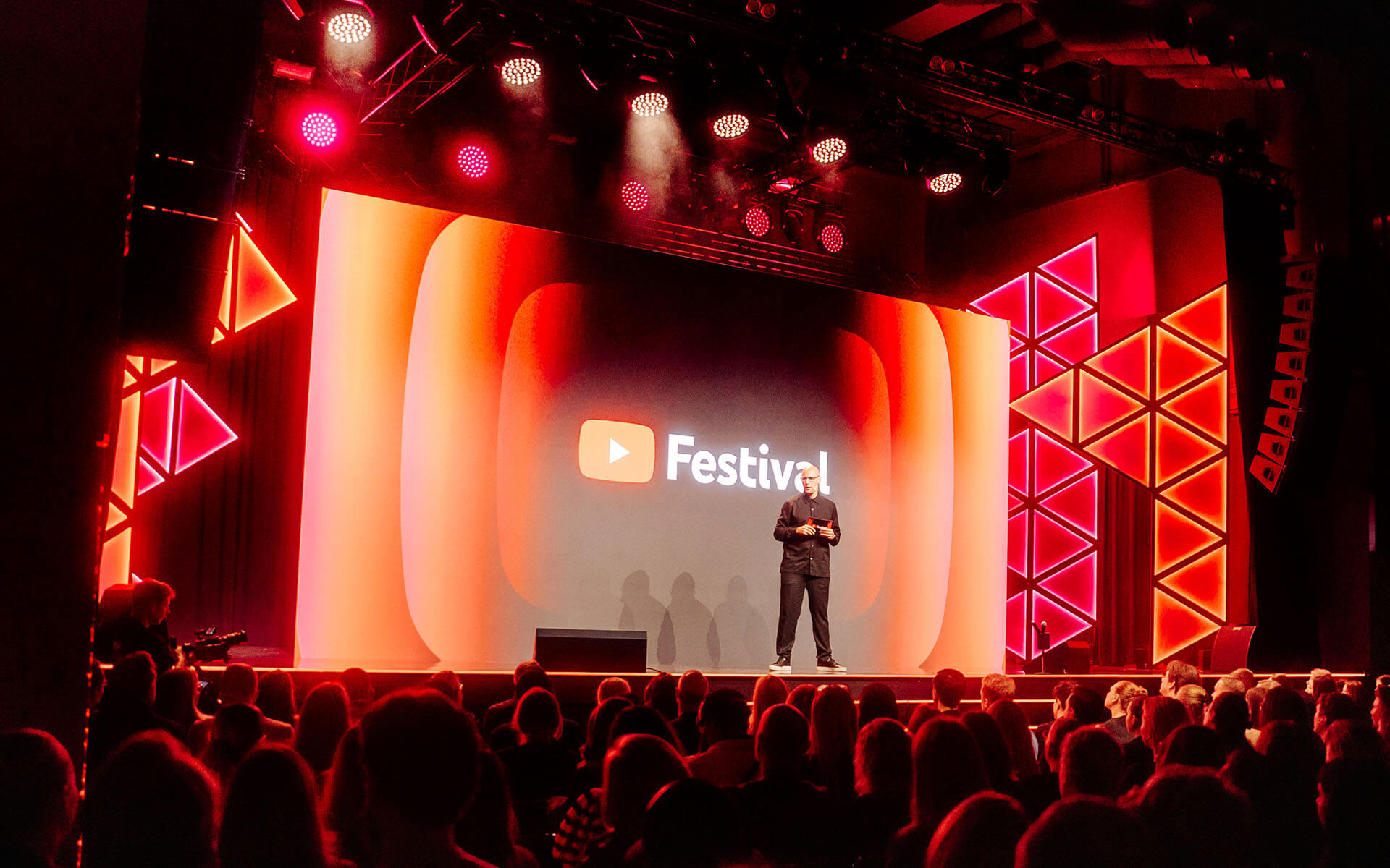 Stage design for YouTube Festival 2025 with TriangLED fixtures