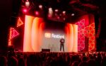 Scendesign för YouTube Festival 2025 med TriangLED-armaturer