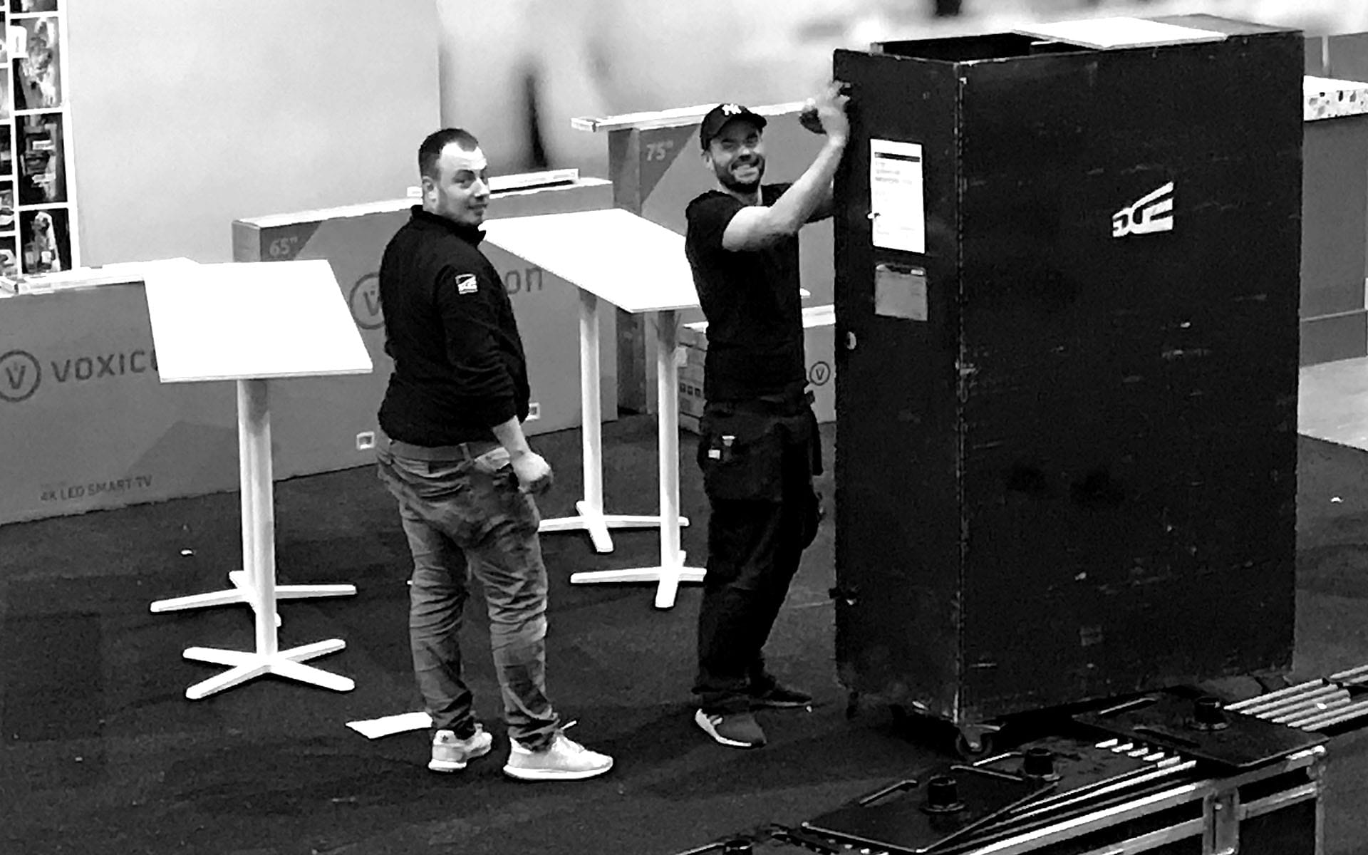 EDGE decor crew on site – carefully placed furniture and details give the venue the right feel before doors open.
